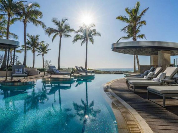 The Langham Hotel Gold Coast pool image