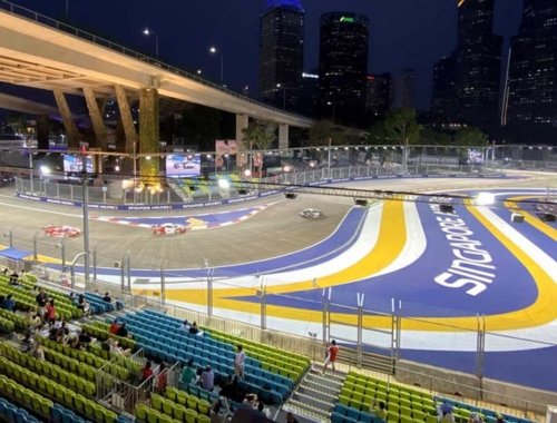 Singapore Grand Prix Chicane @ Turn 1 Grandstand.