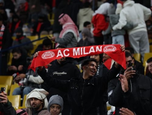 AC Milan v Venezia FC
