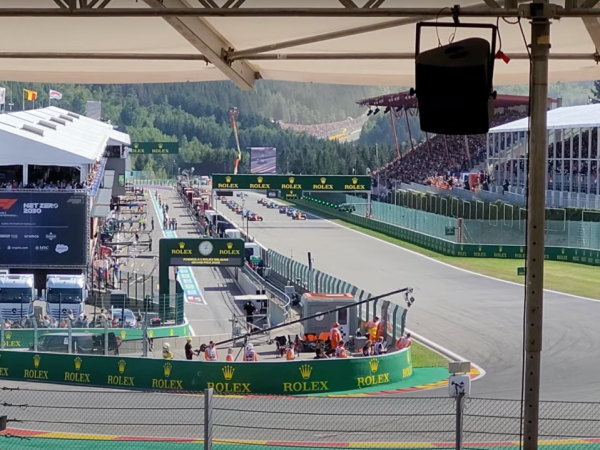Gold 8 'La Source' Covered Grandstand
