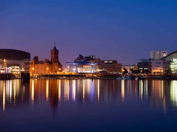 Cardiff bay 