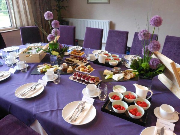 Hospitality at the Lakeview Restaurant, Wimbledon Park Golf Club