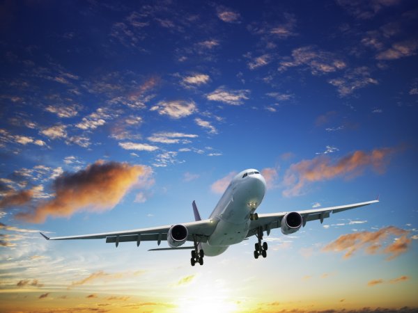 Return international flights 