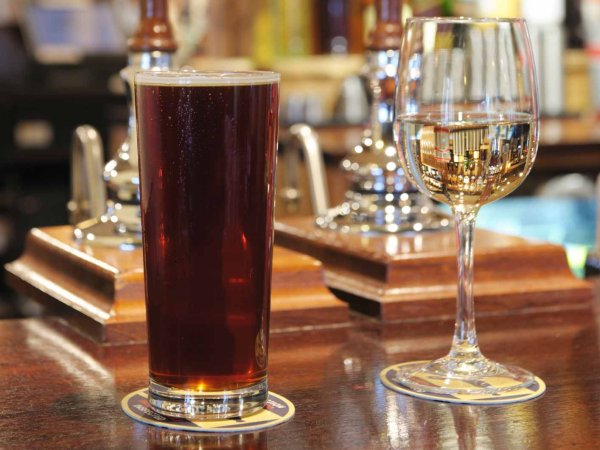 Ignition Club Hospitality – Complimentary bar 