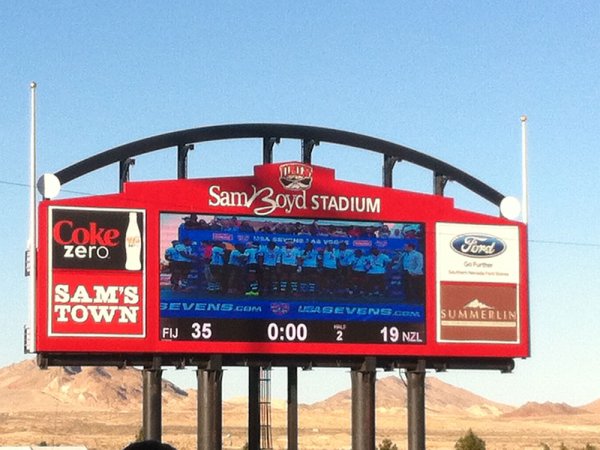 Sam boyd stadium 