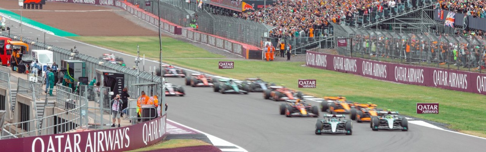 British Formula 1 Grand Prix ticket package for F1 fans. Silverstone tickets with grandstand options and hotel accommodation image