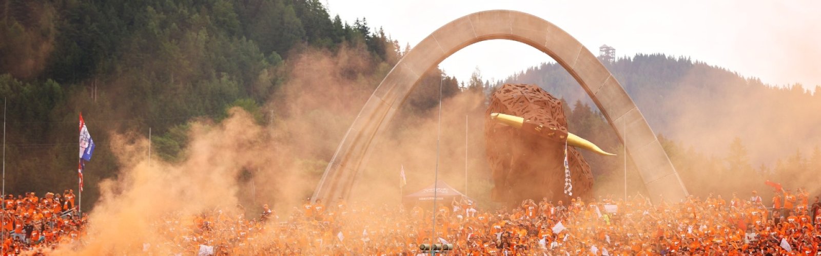 Austrian Formula 1 Grand Prix ticket packages with Red Bull Ring grandstand and hotel options - image