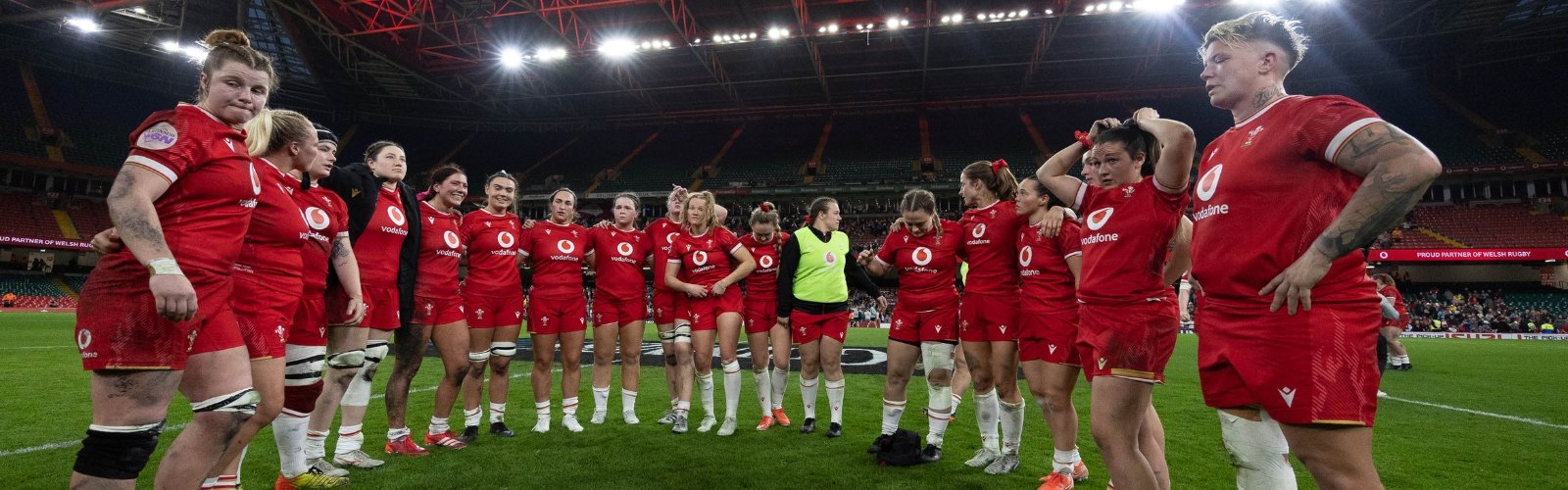 Book official Wales v France Women's Six Nations 2026 2 night hotel and ticket packages with Gullivers Sports Travel - banner image