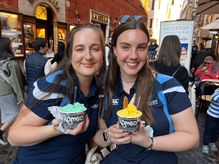 Gullivers staff with gelato in Rome
