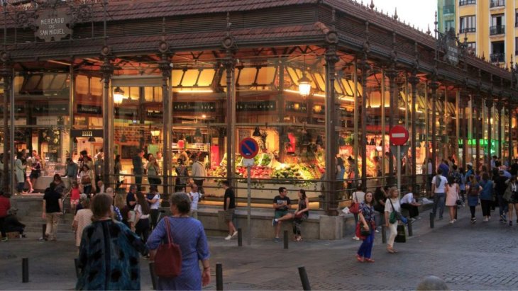 Explore Madrid with Gullivers Sports Travel