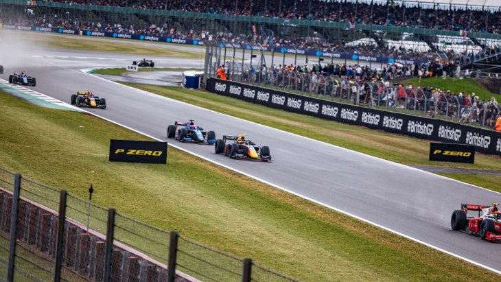 Formula One Travel with Gullivers Sports Travel