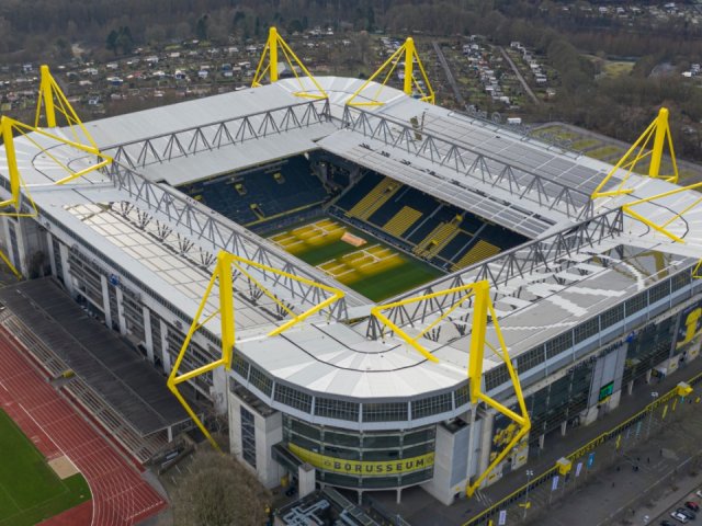 Borussia Dortmund Stadium - Bundesliga Match Breaks