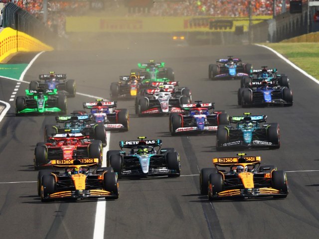 Hungarian Formula 1 Grand Prix ticket package for F1 fans with Grandstand options, hotel, travel and more. Watch F1 in Budapest with Gullivers Sports Travel