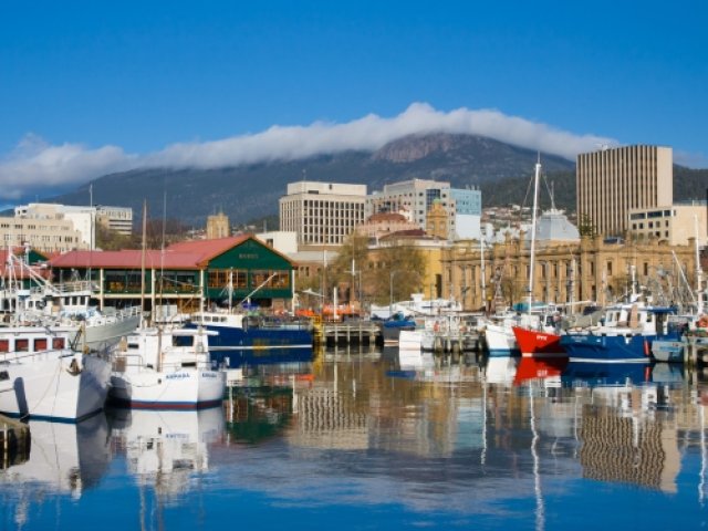 2025-26 NRMA Insurance Ashes Series package with Hobart Tasmania excursion