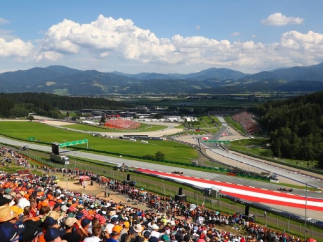 Austrian Formula 1 Grand Prix ticket packages with ticket and hotel options for motorsport fans - image
