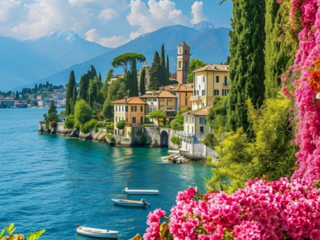 Book Italian Formula 1 Grand Prix Monza ticket package with hotel in Como - image