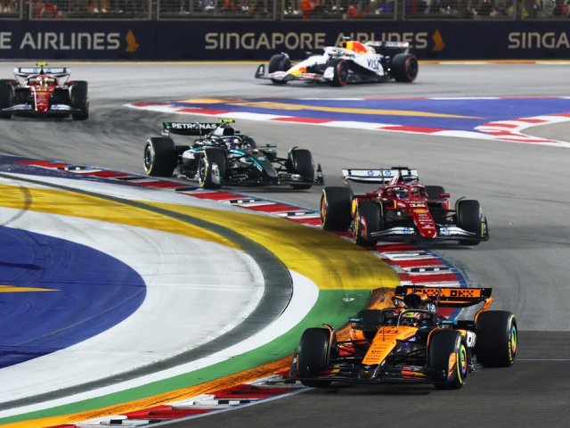 Book 2026 Singapore Grand Prix - official 5 night tour ticket package with travel options
