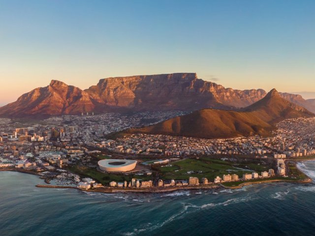 Book official South Africa v Wales 2026 Nations Championship ticket packages with Gullivers Sports Travel - image