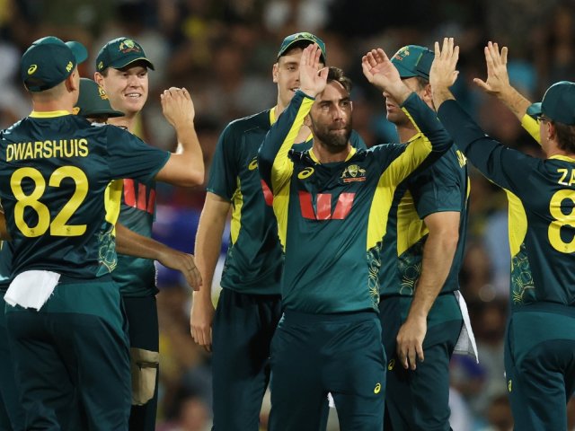 Book Australia v England All T20 Matches with Gullivers Sports Travel