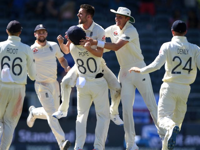 Book South Africa v England 3rd  Test Match - guaranteed official Test Match ticket packages and accommodation with Gullivers Sports Travel 