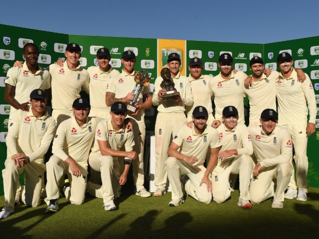 South Africa v England  3rd Test Kudu Red