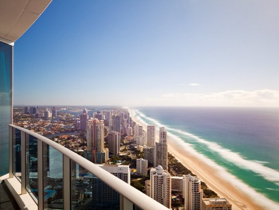 Hilton Surfers Paradise hotel image
