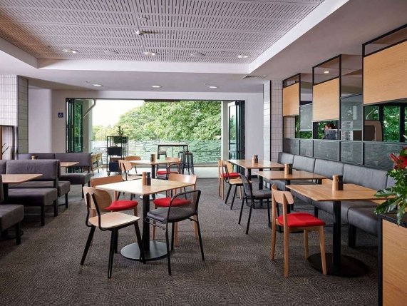 ibis Hamilton Tainui - breakfast area