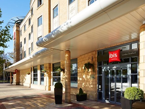 Ibis Stratford exterior 