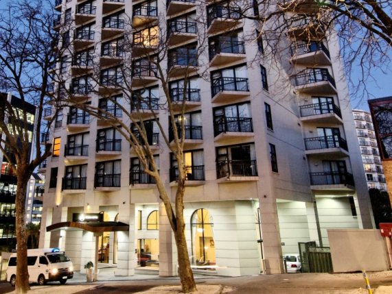 Amora Hotel exterior, Auckland 
