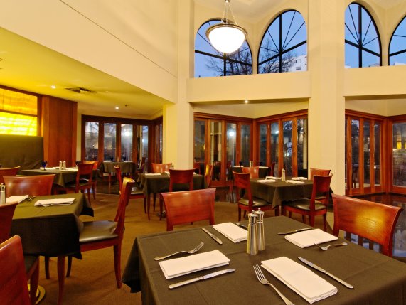Amora Hotel restaurant, Auckland 
