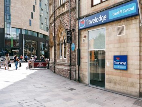 Travelodge Cardiff central exterior 