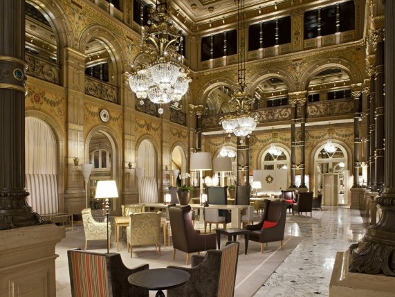 Concorde Opera Paris lobby area 
