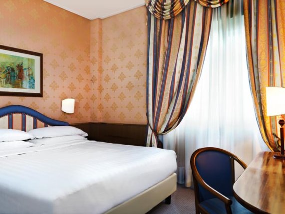 Four Points by Sheraton accommodation, Milan 