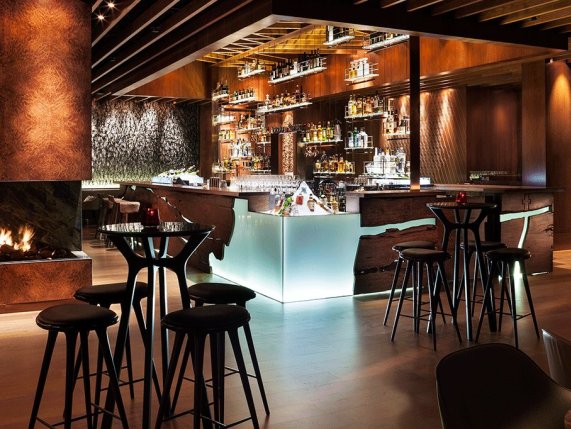 four seasons hotel bar, Sydney 