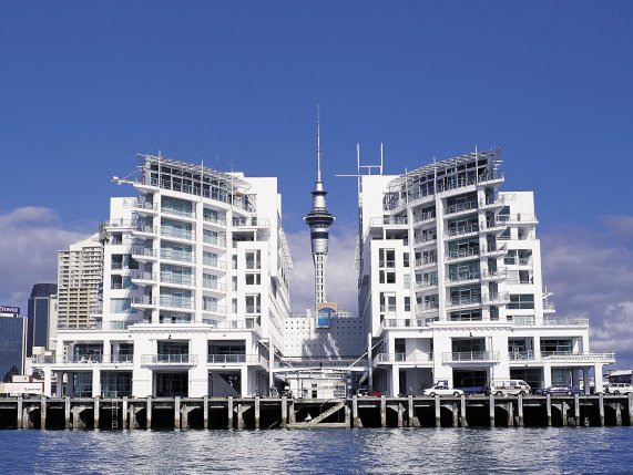 The Hilton Auckland exterior 