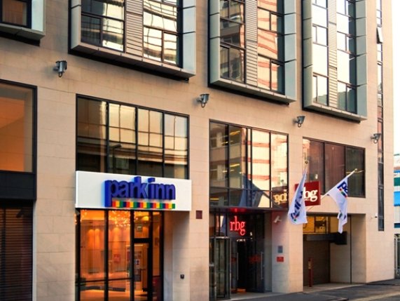 Park Inn by Radisson hotel exterior, Belfast 