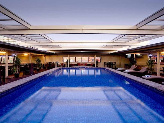 Rockford Adelaide hotel roof top pool