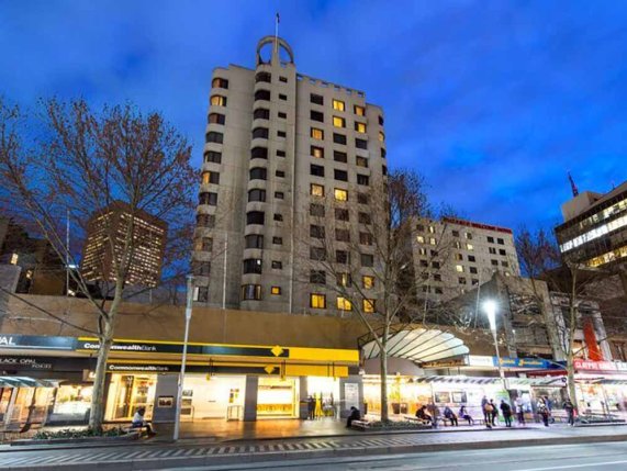 Swanston grand mercure hotel exterior 