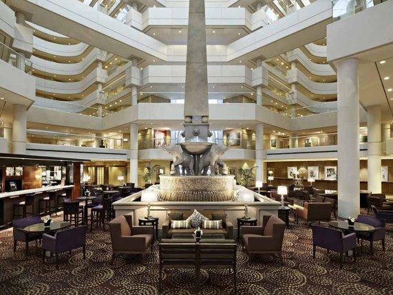 Hyatt Regency hotel lobby, Perth 
