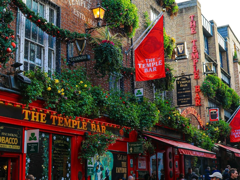 Ireland v England – 2 Night Hotel & Ticket Package Six Nations 2027 ...