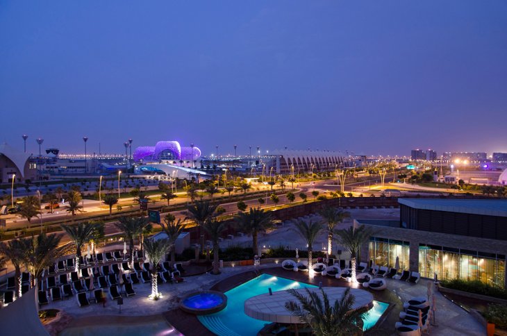 Abu Dhabi at night 