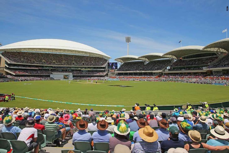 Adelaide oval Gullivers 